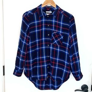 American Eagle Outfitters Boyfriend Fit Long Sleeve Button Down Flannel (Size M)